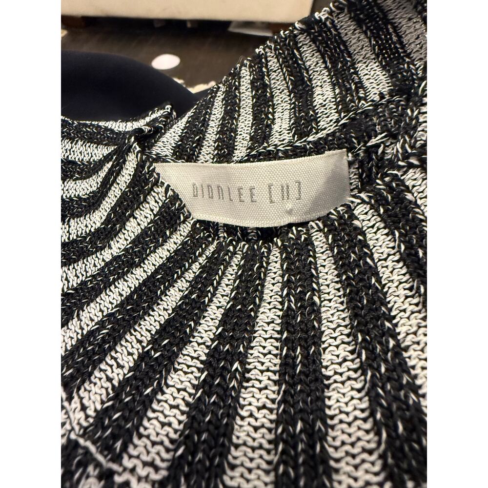 Dion Lee black & white striped knit asymmetrical shirt in a US 8 - Picture 5 of 8